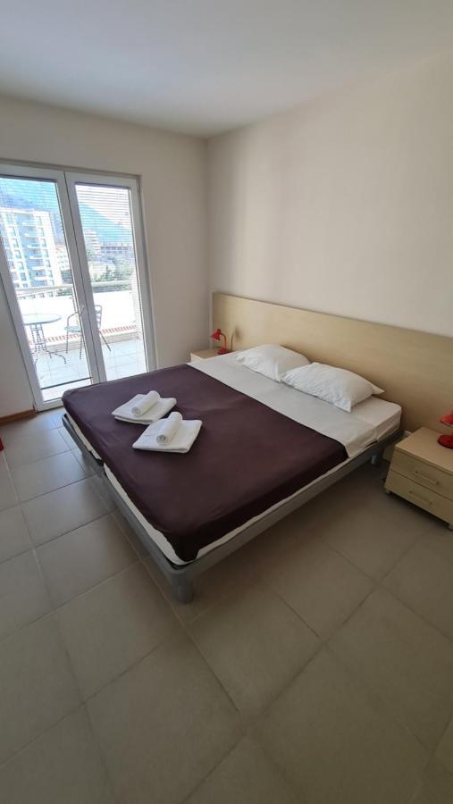 Irish Apartment Complex Budva Exterior photo